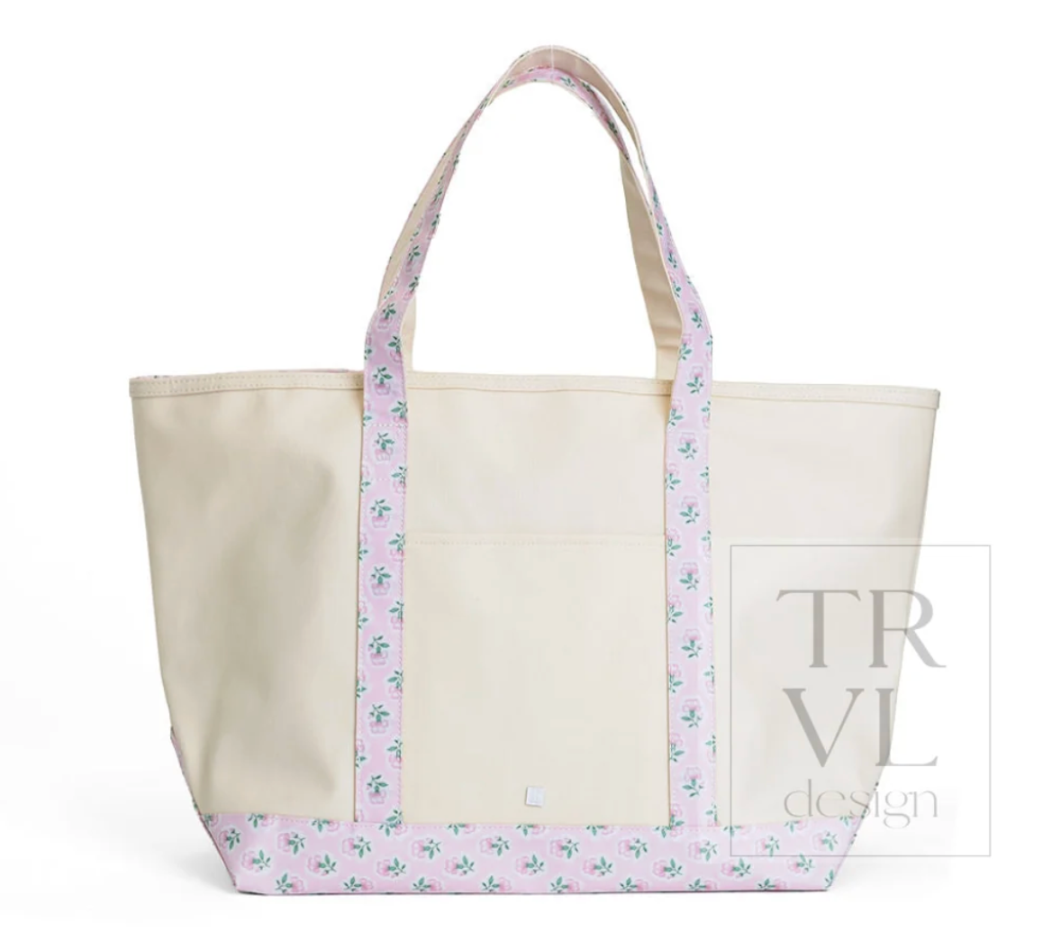 TRVL Design- Maxi Tote