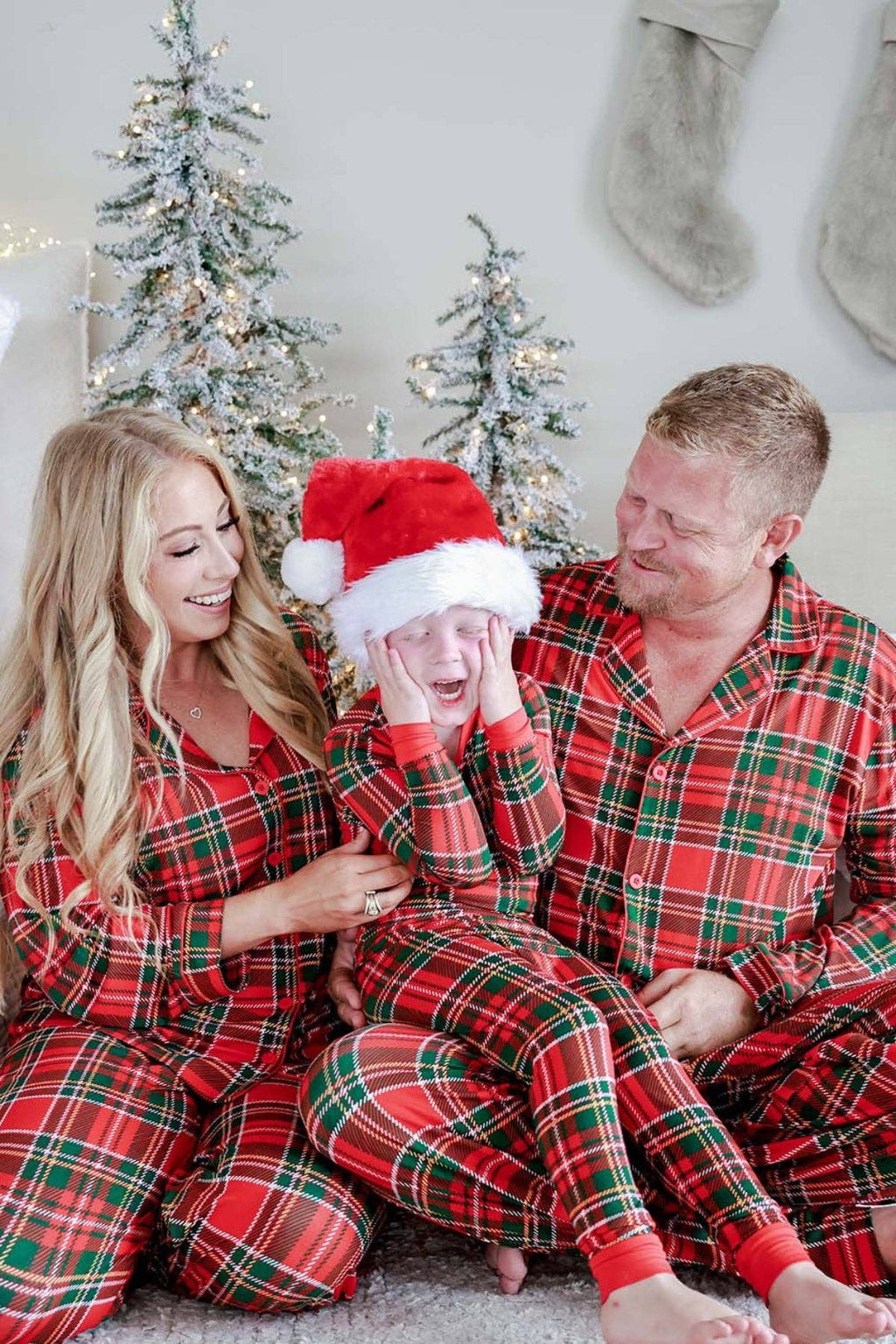 Christmas Bamboo Two-Piece Pajama Set | Plaid Tidings