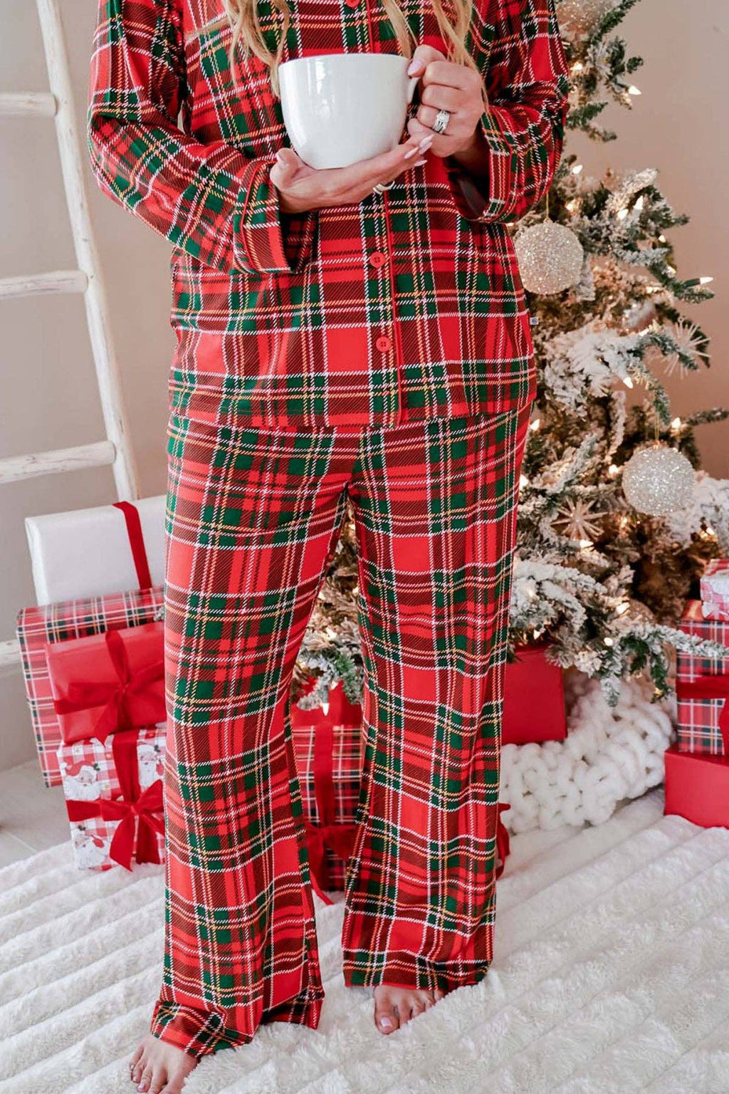 Adult Christmas Two-Piece Pajama Set | Plaid Tidings